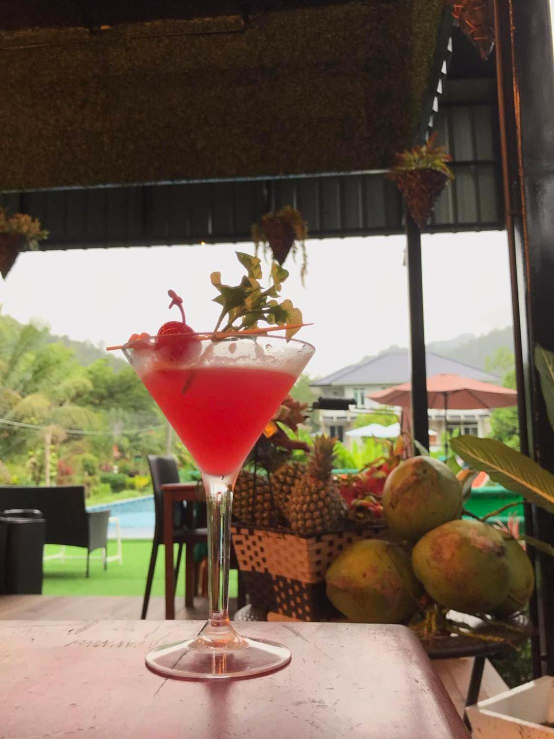 The Royal Bamboo Lodges - Sha Certified Khao Sok National Park Ngoại thất bức ảnh
