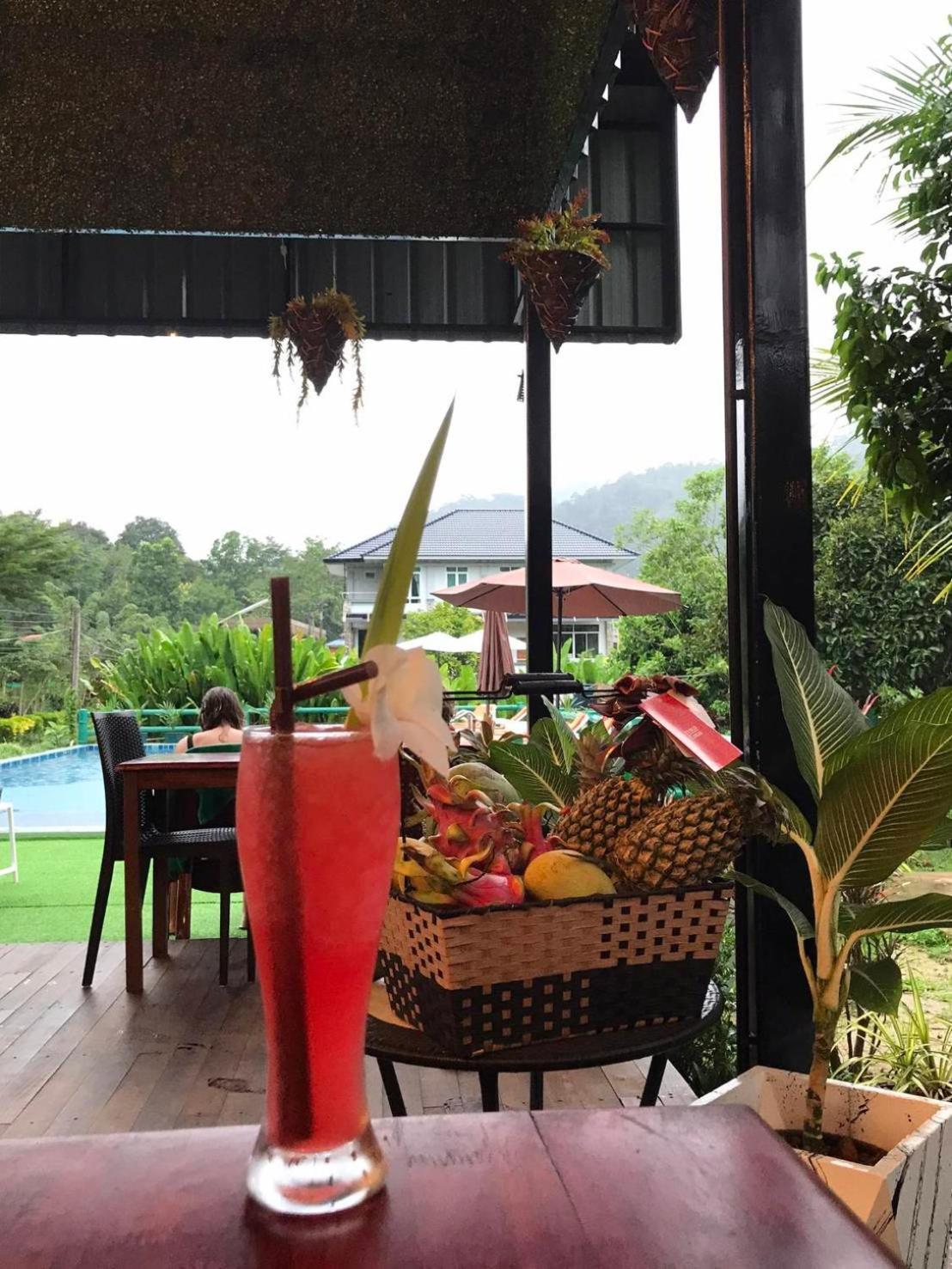 The Royal Bamboo Lodges - Sha Certified Khao Sok National Park Ngoại thất bức ảnh